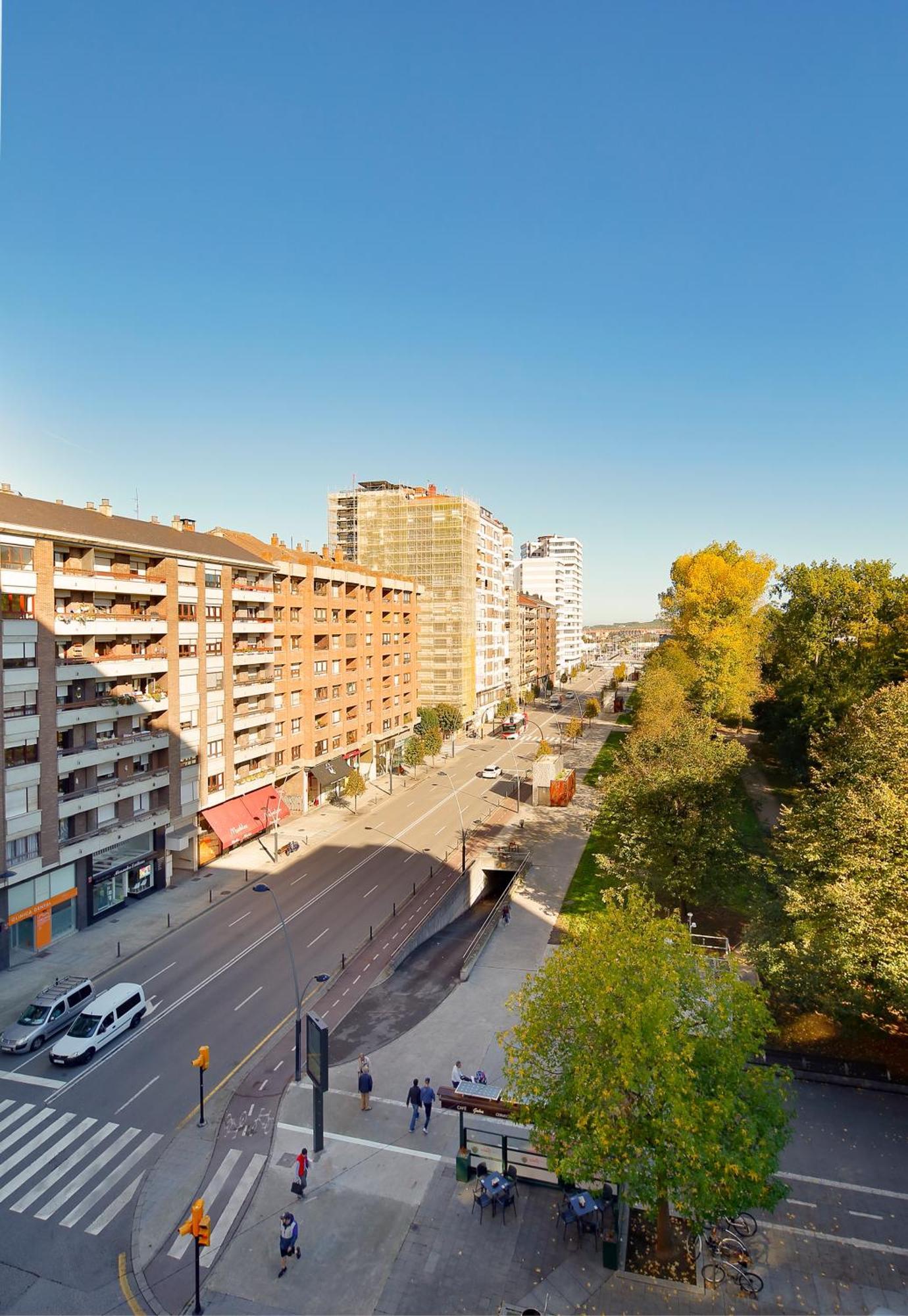 Playa De San Lorenzo Apartment Gijon Ngoại thất bức ảnh